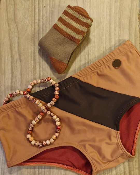 Sunga de Praia Marron Diagonal Preta